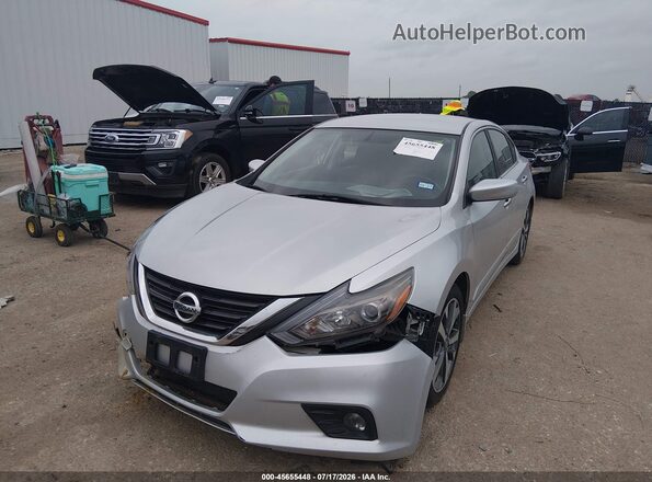 1N4AL3AP3HN316845 2017 NISSAN ALTIMA Silver Przód lewy