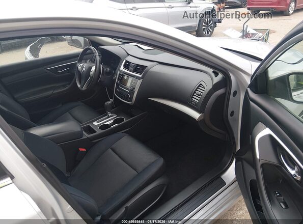 1N4AL3AP3HN316845 2017 NISSAN ALTIMA Silver Widok wnętrza z przodu