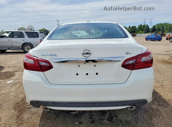 1N4AL3AP3JC148139 2018 NISSAN ALTIMA White Вид ззаду