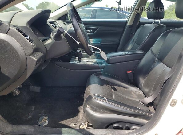 1N4AL3AP3JC148139 2018 NISSAN ALTIMA White Вид салону спереду