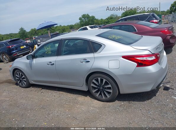 1N4AL3AP3JC151381 2018 NISSAN ALTIMA Silver Панорамний вид салону 360°