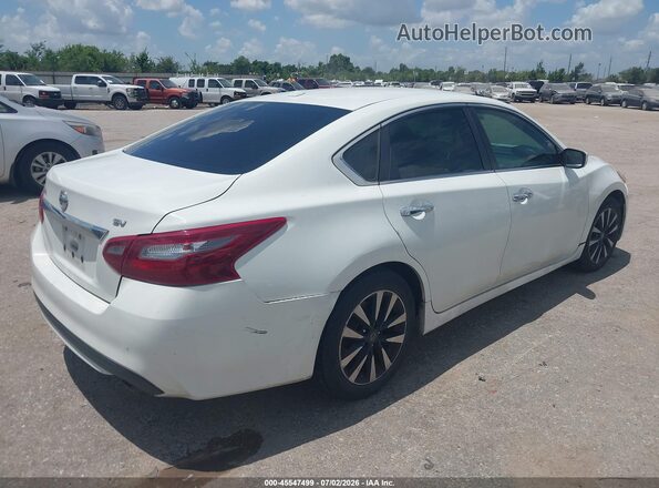 1N4AL3AP3JC206802 2018 NISSAN ALTIMA Белый Задняя правая четверть