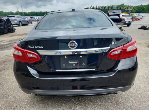 1N4AL3AP3JC212034 2018 NISSAN ALTIMA Black უკანა ხედი