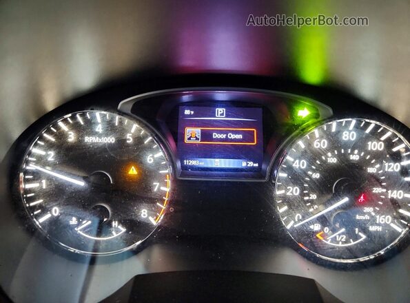 1N4AL3AP3JC475981 2018 NISSAN ALTIMA Red ხელსაწყოთა პანელის ხედი