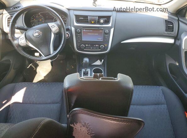 1N4AL3AP4GC112081 2016 NISSAN ALTIMA Серый Вид панели приборов