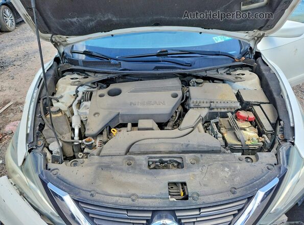 1N4AL3AP4GC126921 2016 NISSAN ALTIMA White Սալոնի հետևի տեսք