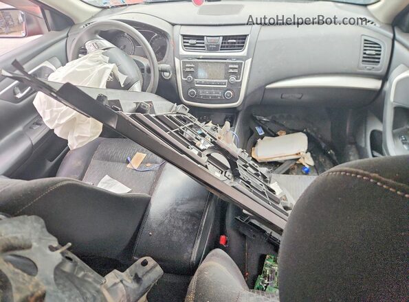 1N4AL3AP4GC147560 2016 NISSAN ALTIMA Red Vista del salpicadero
