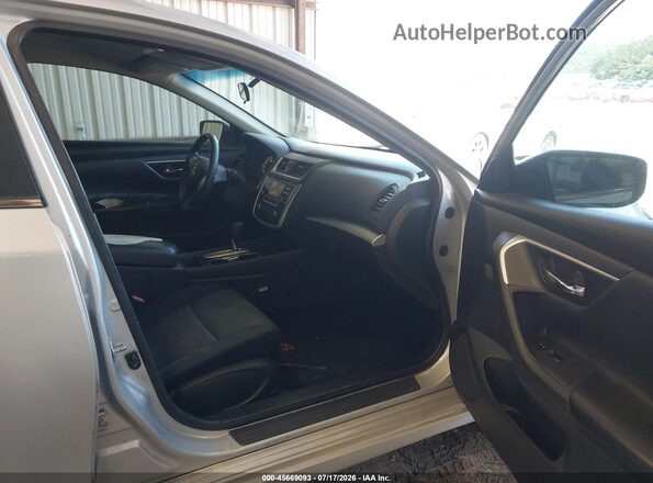 1N4AL3AP4GC156906 2016 NISSAN ALTIMA Silver Vista interior delantera
