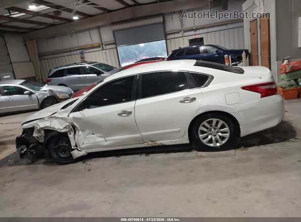 1N4AL3AP4GC239588 2016 NISSAN ALTIMA White 