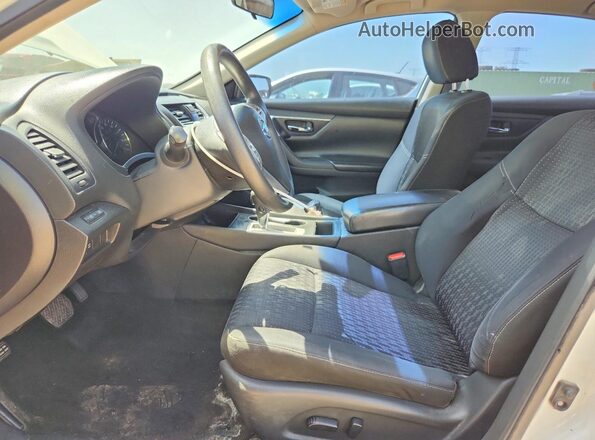 1N4AL3AP4GN345060 2016 NISSAN ALTIMA White Vista interior delantera