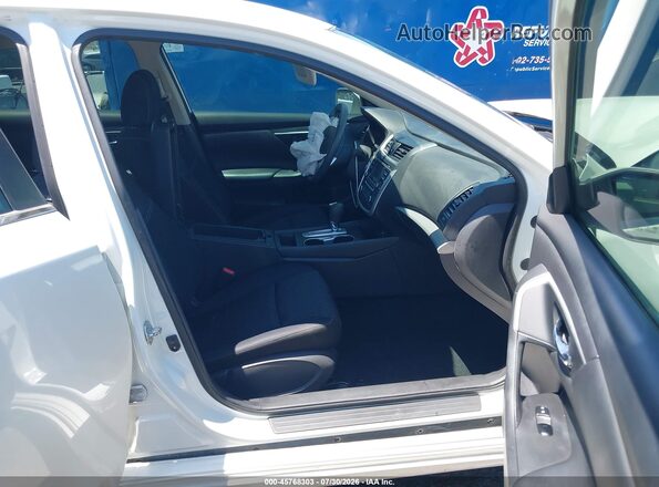 1N4AL3AP4HC108808 2017 NISSAN ALTIMA White წინა სალონის ხედი