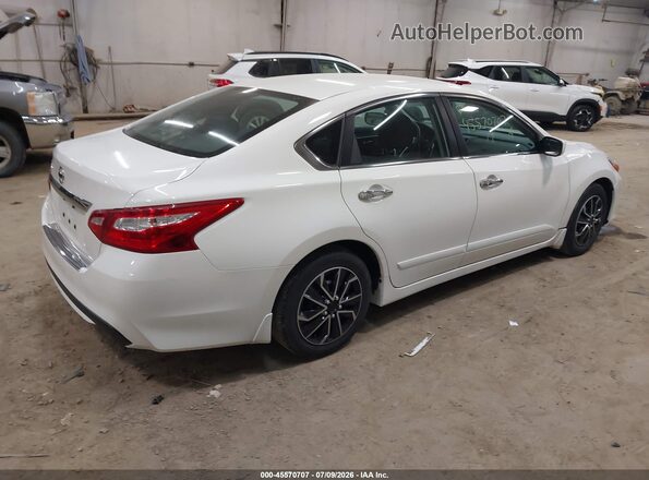 1N4AL3AP4HC245697 2017 NISSAN ALTIMA White Tył prawy