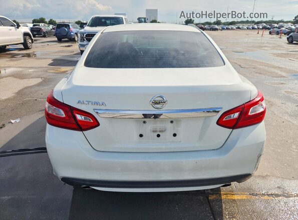 1N4AL3AP4HC278229 2017 NISSAN ALTIMA White Widok z tyłu
