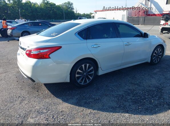 1N4AL3AP4HC284158 2017 NISSAN ALTIMA Белый Задняя правая четверть