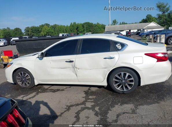 1N4AL3AP4HC284158 2017 NISSAN ALTIMA Белый Панорамный вид салона 360°