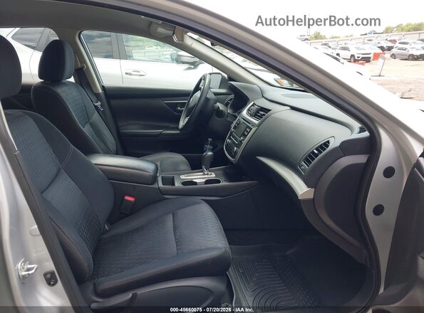 1N4AL3AP4HN315400 2017 NISSAN ALTIMA Silver Vista interior delantera