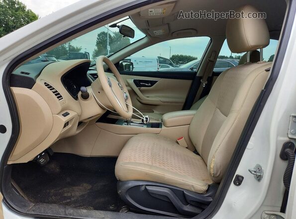 1N4AL3AP4HN325389 2017 NISSAN ALTIMA White Вид салону спереду