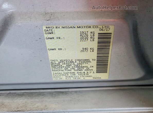 1N4AL3AP4HN364371 2017 NISSAN ALTIMA Silver Widok komory silnika