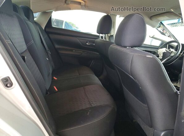 1N4AL3AP4HN364371 2017 NISSAN ALTIMA Silver Widok tylnych siedzeń