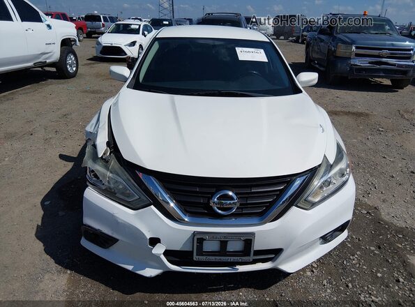 1N4AL3AP4JC136324 2018 NISSAN ALTIMA White Սարքավորումների վահանակի տեսք