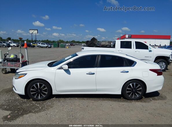 1N4AL3AP4JC136324 2018 NISSAN ALTIMA White Սալոնի 360 աստիճան տեսք