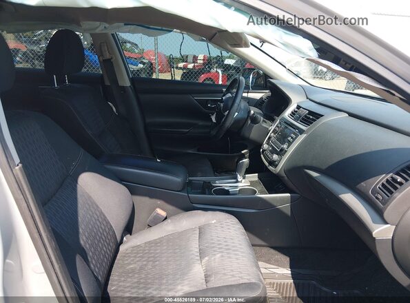 1N4AL3AP4JC142480 2018 NISSAN ALTIMA Silver Widok wnętrza z przodu