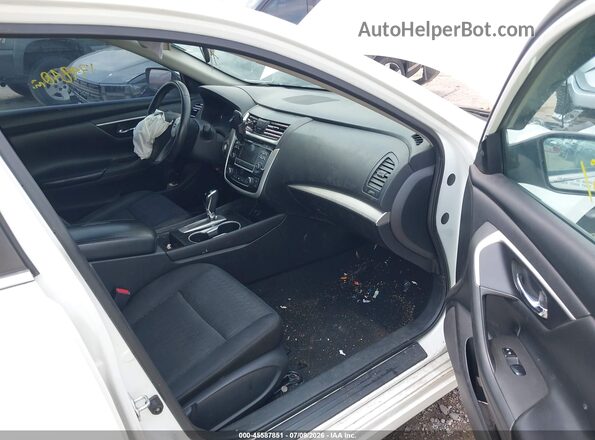1N4AL3AP4JC175253 2018 NISSAN ALTIMA White Vista interior delantera