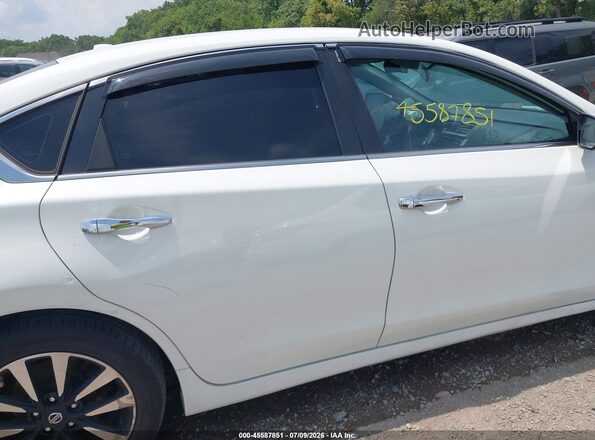 1N4AL3AP4JC175253 2018 NISSAN ALTIMA White Vista interior trasera