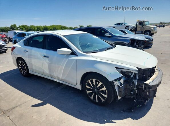1N4AL3AP4JC181425 2018 NISSAN ALTIMA Белый Передняя правая четверть