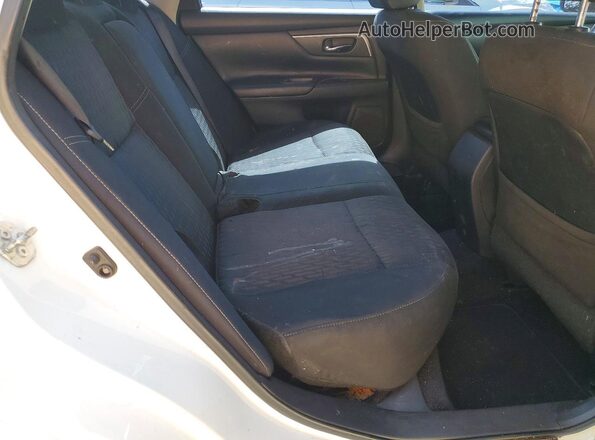 1N4AL3AP4JC188844 2018 NISSAN ALTIMA White Widok tylnych siedzeń