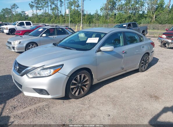 1N4AL3AP4JC194904 2018 NISSAN ALTIMA Silver Առջևի ձախ երեք քառորդ տեսարան