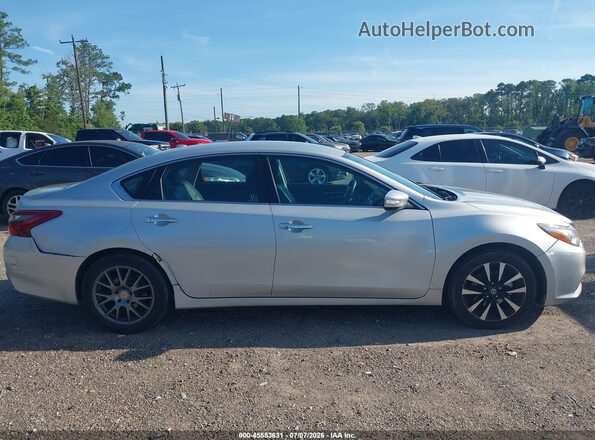 1N4AL3AP4JC194904 2018 NISSAN ALTIMA Silver Սալոնի հետևի տեսք