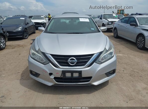 1N4AL3AP4JC237119 2018 NISSAN ALTIMA Silver Widok wnętrza z tyłu