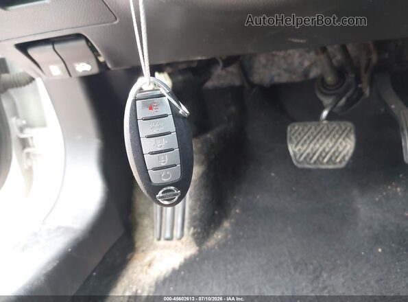 1N4AL3AP4JC237119 2018 NISSAN ALTIMA Silver Widok deski rozdzielczej