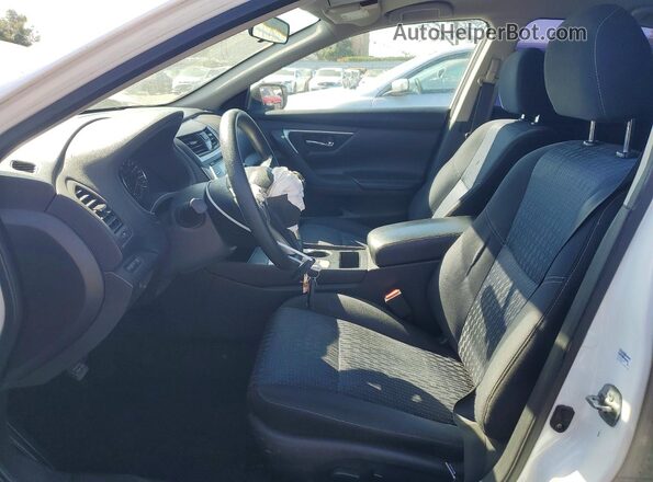 1N4AL3AP5GC144649 2016 NISSAN ALTIMA White Front interior view