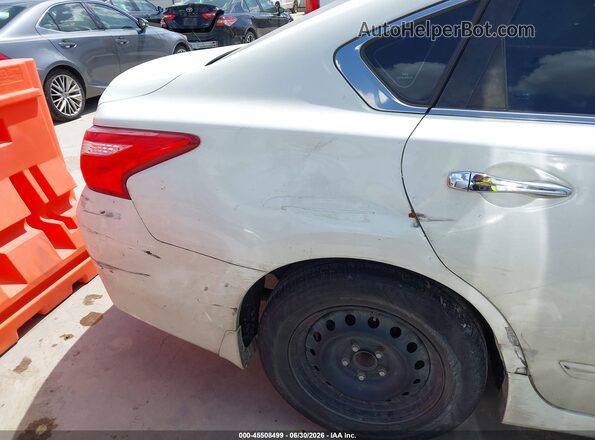 1N4AL3AP5GC160978 2016 NISSAN ALTIMA White უკანა სალონის ხედი