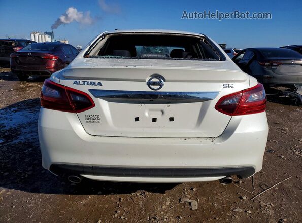 1N4AL3AP5HC133443 2017 NISSAN ALTIMA White Widok z tyłu