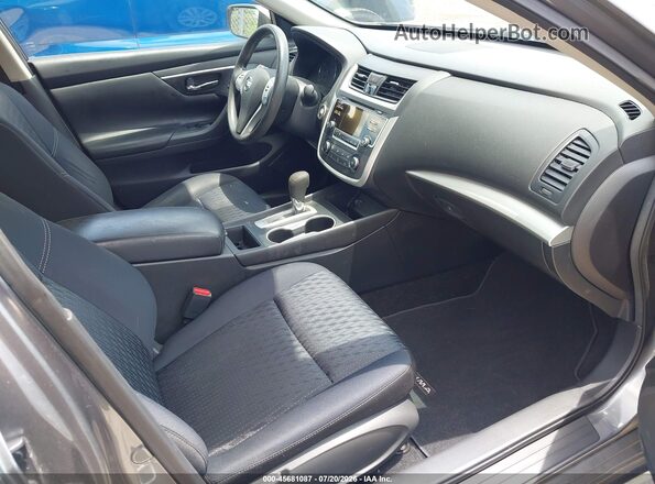 1N4AL3AP5HC151280 2017 NISSAN ALTIMA Gray Vista interior delantera