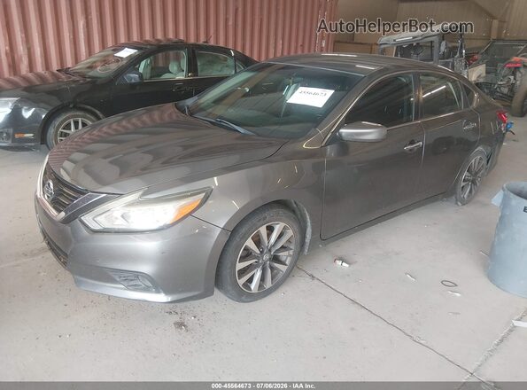 1N4AL3AP5HC211672 2017 NISSAN ALTIMA Gray Front left
