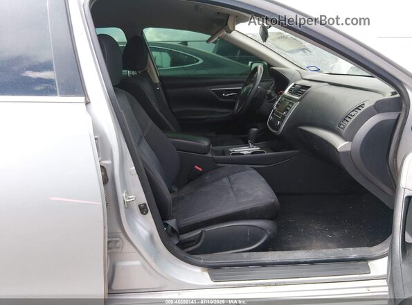 1N4AL3AP5HC287781 2017 NISSAN ALTIMA Серебряный Вид салона спереди