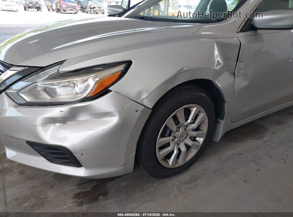 1N4AL3AP5HC491013 2017 NISSAN ALTIMA Silver Widok z przodu
