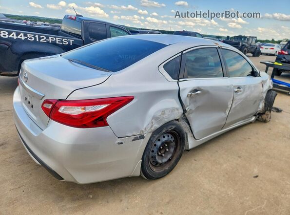 1N4AL3AP5HN316930 2017 NISSAN ALTIMA Серебряный Задняя правая четверть