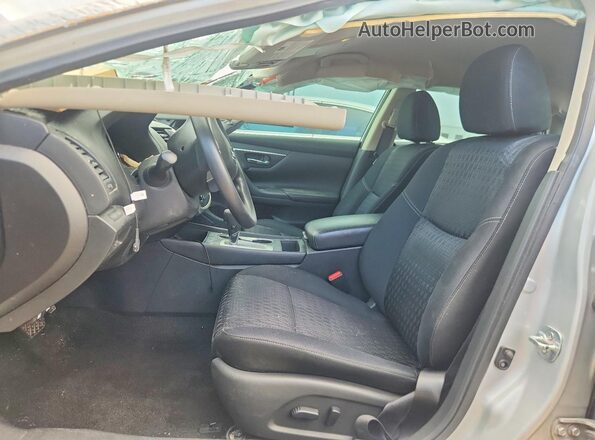 1N4AL3AP5HN316930 2017 NISSAN ALTIMA Серебряный Вид салона спереди