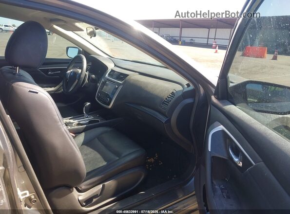 1N4AL3AP5JC145775 2018 NISSAN ALTIMA Серый Вид салона спереди