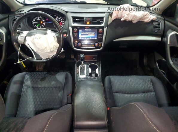1N4AL3AP5JC213959 2018 NISSAN ALTIMA Gray Dashboard view