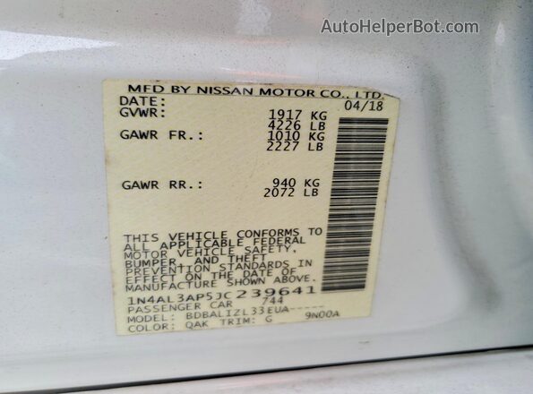 1N4AL3AP5JC239641 2018 NISSAN ALTIMA White Vista del compartimento del motor