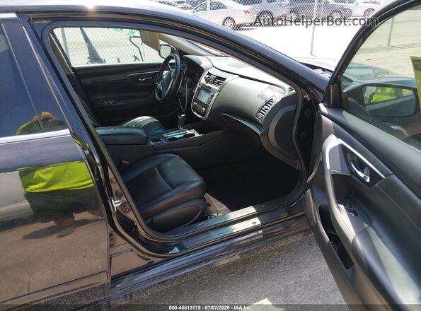1N4AL3AP5JC287298 2018 NISSAN ALTIMA Black Front interior view