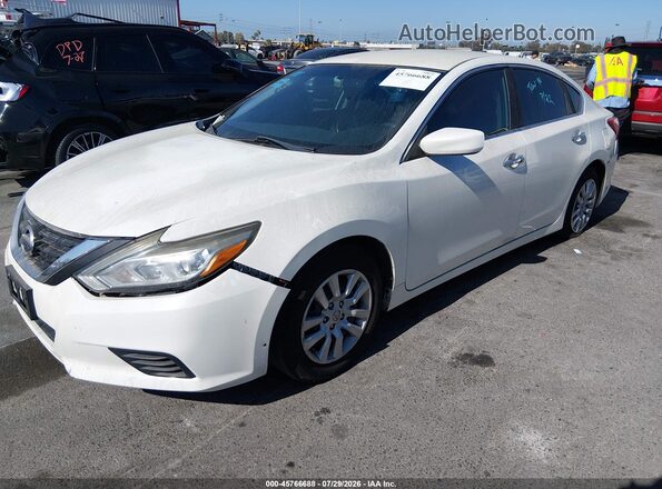 1N4AL3AP6GC156115 2016 NISSAN ALTIMA White Front view