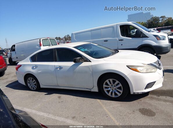 1N4AL3AP6GC156115 2016 NISSAN ALTIMA White Rear interior view