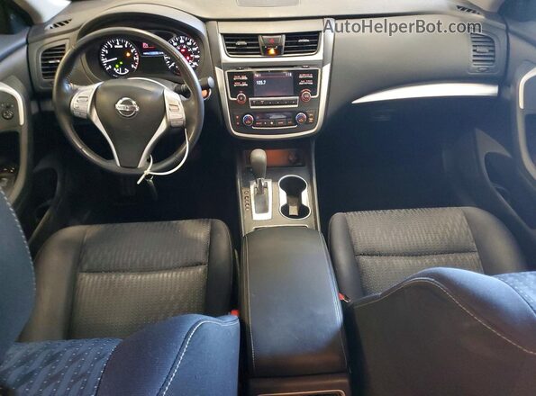 1N4AL3AP6GC224509 2016 NISSAN ALTIMA Silver Vista del salpicadero